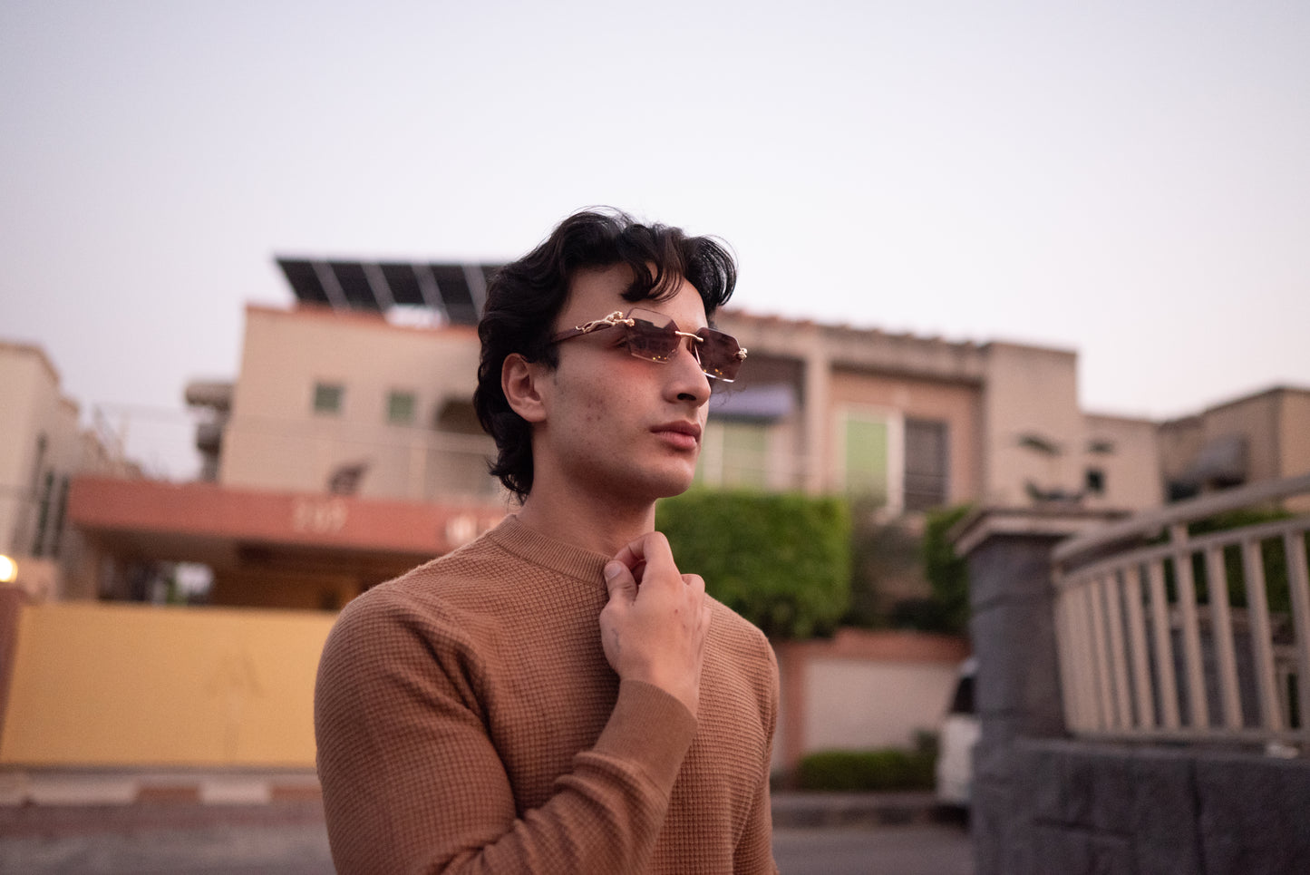 Luxury Rimless Gradient Square Sunglasses – UV400 | Unisex Fashion Eyewear