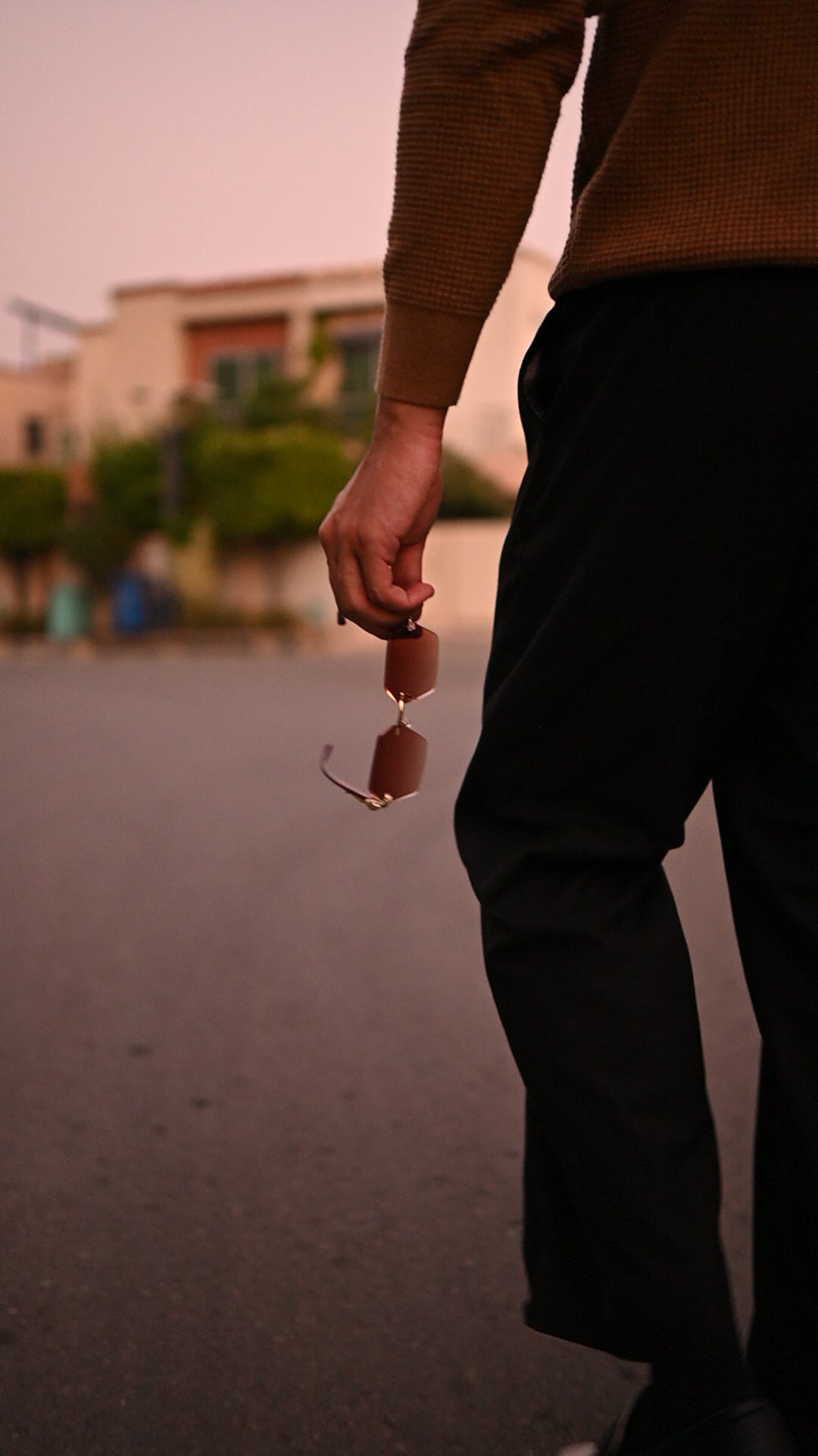 Luxury Rimless Gradient Square Sunglasses – UV400 | Unisex Fashion Eyewear