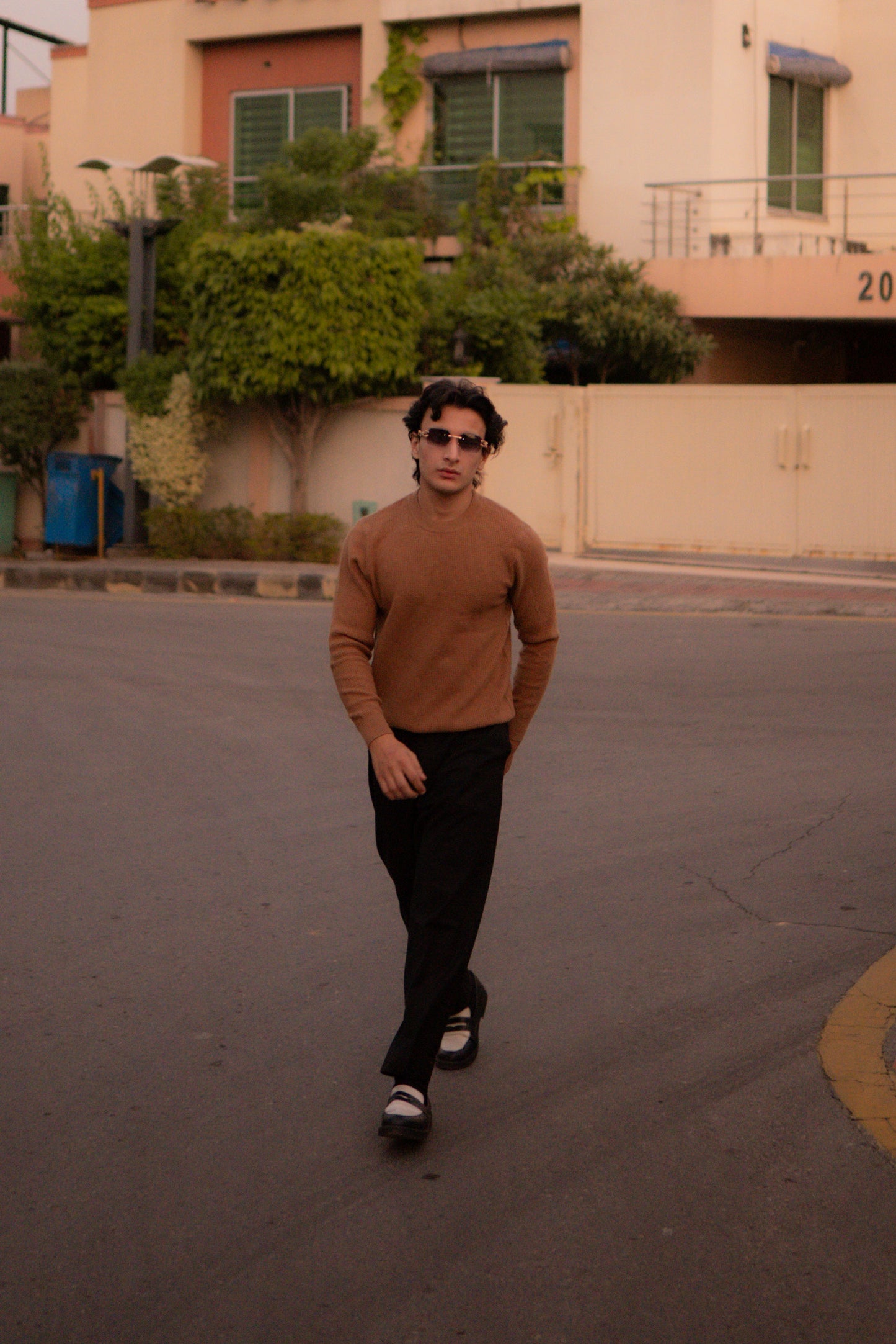 Luxury Rimless Gradient Square Sunglasses – UV400 | Unisex Fashion Eyewear