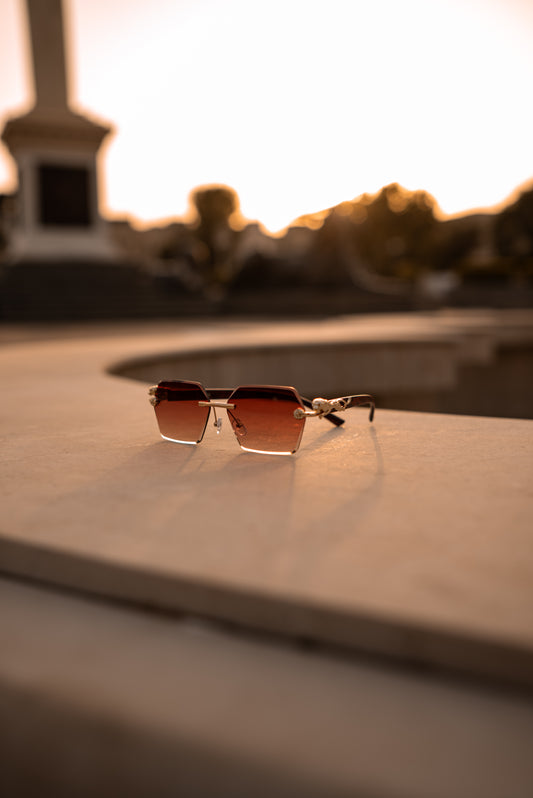 Luxury Rimless Gradient Square Sunglasses – UV400 | Unisex Fashion Eyewear